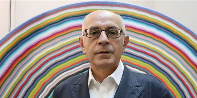 Hasan Bülent Kahraman İBB'deki görevinden istifa etti