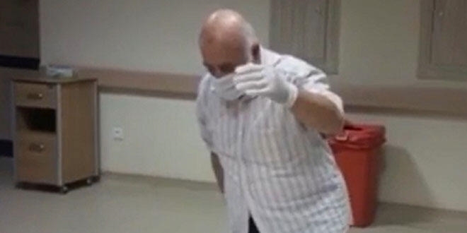 Coronavir�s� yendi, hastaneden oynayarak ��kt�