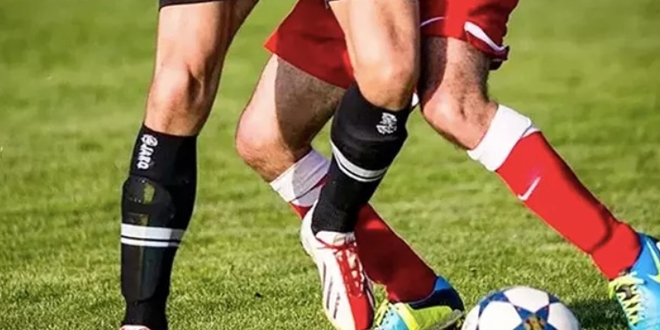 Koronavirüse yakalandığını bilmesine rağmen maça çıkan futbolcu tutuklandı