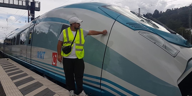 Almanya'dan alnan tren setleri Trkiye'ye getiriliyor