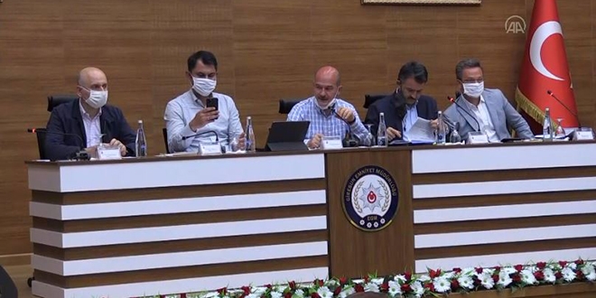 4 bakanın katılımıyla 'hasar tespit' toplantısı yapıldı