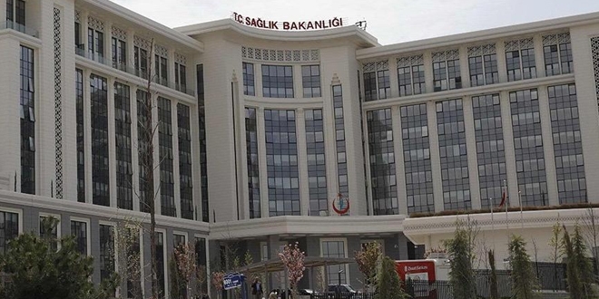 752 sözleşmeli sağlık personelinin eş durumu tayinleri açıklandı