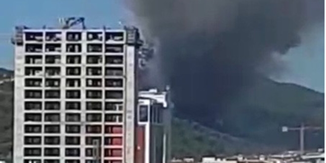 Maltepe'de çıkan orman yangını nedeniyle bir mahalle tahliye ediliyor