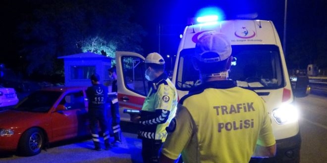 Koronavirüs testinin pozitif çıktığını yolda öğrendi