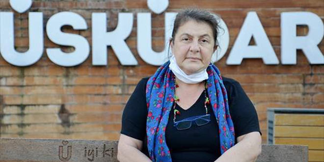 Torununun s�nnet paras�n� �ald�ran pazarc� kad�na, tezgah kom�ular�ndan �rnek davran��