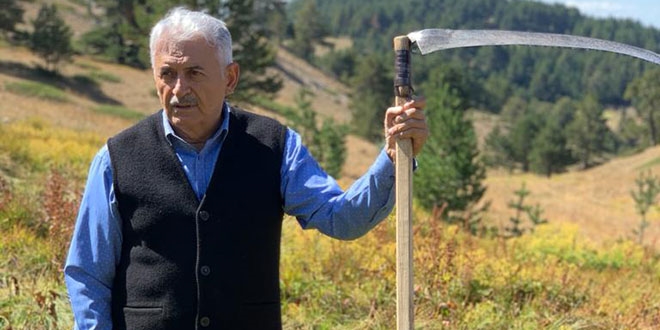 Binali Yıldırım doğa tutkunlarını Dumanlı Yaylası'na davet etti