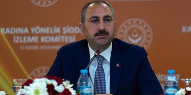 Bakan Gül'den Kur'an-ı Kerim'e yönelik saldırılara tepki