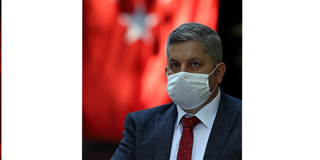Koronavirüsü yenen Başkan Altun göreve başladı