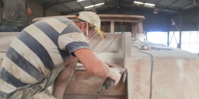 Ata mesle�i i�in ��retmenli�i b�rakt�, tekne ve yat �retiyor