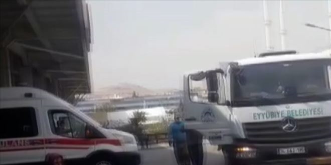 Rahats�zlanan �ocuk ��p kamyonuyla hastaneye yeti�tirildi