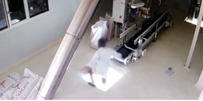 Çalıştığı fabrikada yüksekten düşen gıda mühendisi hayatını kaybetti