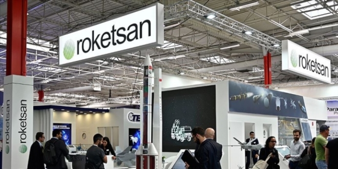 Roketsan'dan roket yarışlarında başarılı öğrencilere staj ve iş imkanı