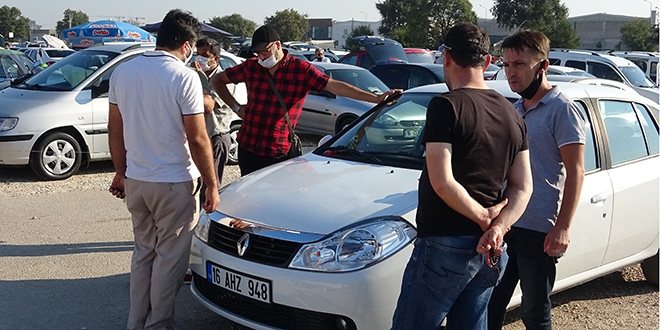 Vatandaşın 2'inci el oto isyanı: Fiyatlar uçtu, başımız döndü