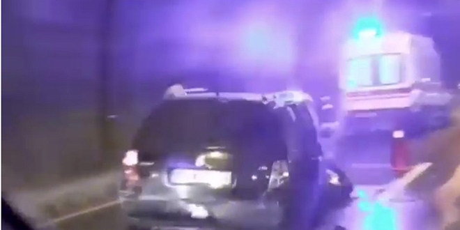 Kaza nedeniyle KPSS'ye geç kalanların imdadına Vali yetişti