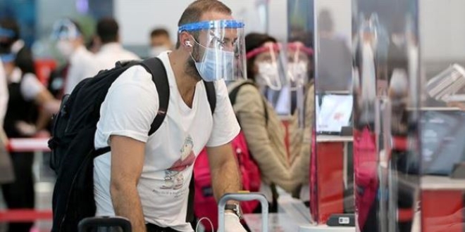 Hava yoluyla ağustosta yaklaşık 9,6 milyon yolcu taşındı
