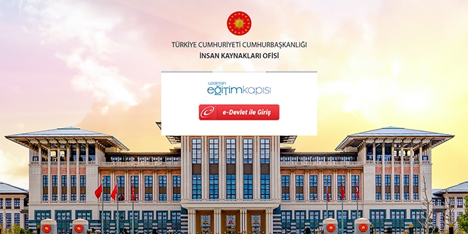 Uzaktan Eğitim Kapısı'nda, ilk eğitim OGM tarafından başlatıldı