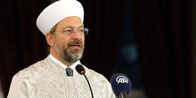 Ali Erbaş'tan imam hatiplilerle ilgili sözlere tepki
