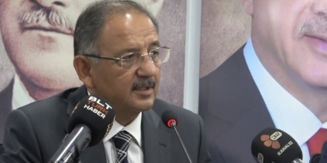 Özhaseki: Türkiye'de askeri vesayet toprağa gömüldü