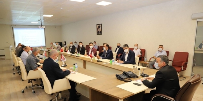 Düzce Valisi Atay: Karantinaya uymayanlar yurtlara alınacak