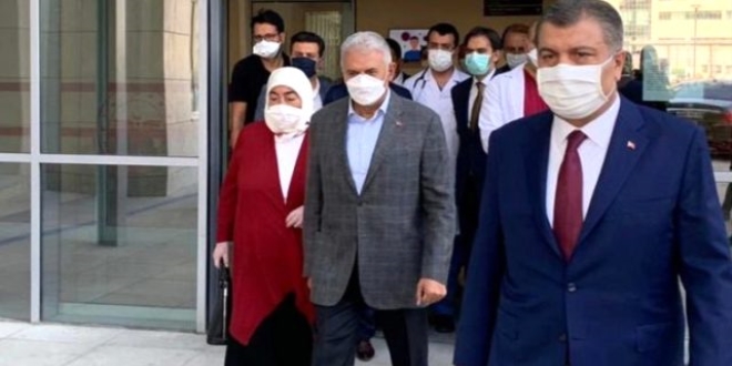 Binali Yıldırım ve eşinin ilaç tedavileri tamamlandı