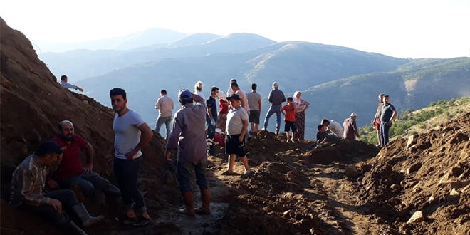 Su kuyusu açarken göçük oluştu, 2 kişi hayatını kaybetti