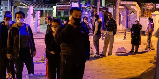 Bilim Kurulu üyesinden İstanbul uyarısı: Vakalar artabilir