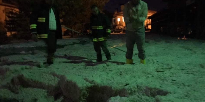 Çankırı'da, 45 dakika aralıksız dolu yağdı