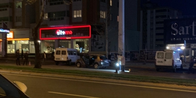 Kahramanmaraş'ta otomobilin çarptığı polis memuru hayatını kaybetti