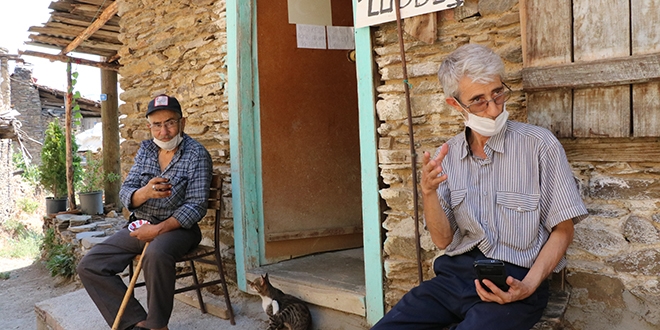 Kendinden sosyal mesafeli köy: Sadece 5 kişi yaşıyor