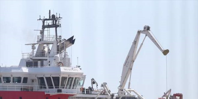 Oruç Reis'in Antalya'daki bekleyişi sürüyor