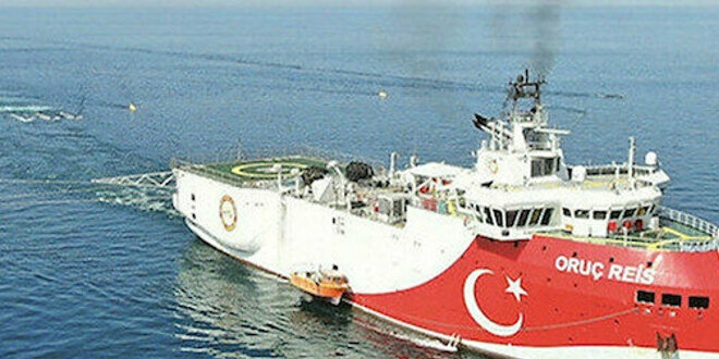 Oruç Reis'in yeni rotası Meis'in güneyi
