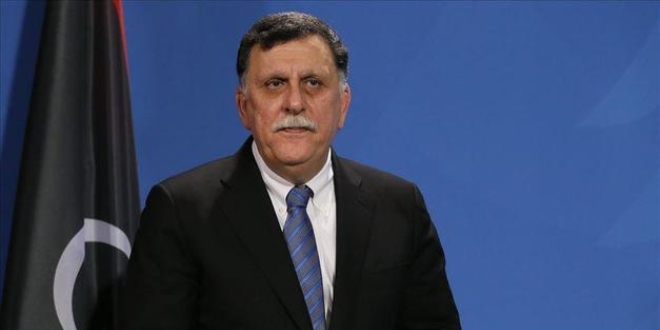 Libya Babakan Serrac'tan istifa aklamas