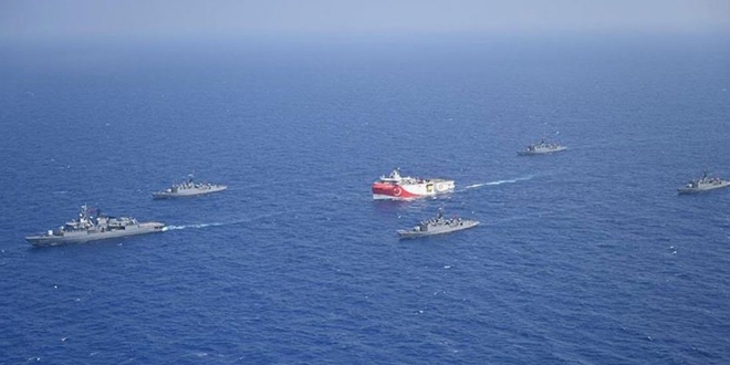MSB: Aratrma yapan gemilere koruma grevi devam ediyor