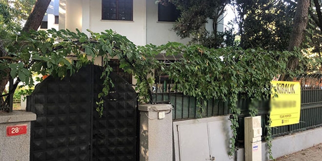 Halil Sezai'nin oturduğu villa kiralığa çıkarıldı