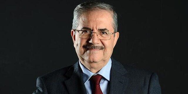 Gazeteci-Yazar Taha Akyol'u dolandıranlar yakalandı