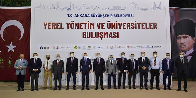 Mansur Yavaş, Ankara'daki üniversitelerin rektörleriyle buluştu