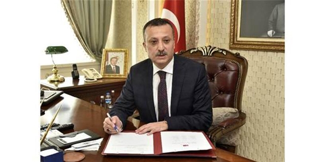 Validen 'komuluk ilikilerini sfrlayalm' uyars