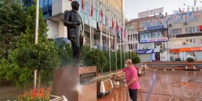Belediye Başkanı, Atatürk'ün mirasına bu şekilde gözü gibi bakıyor?