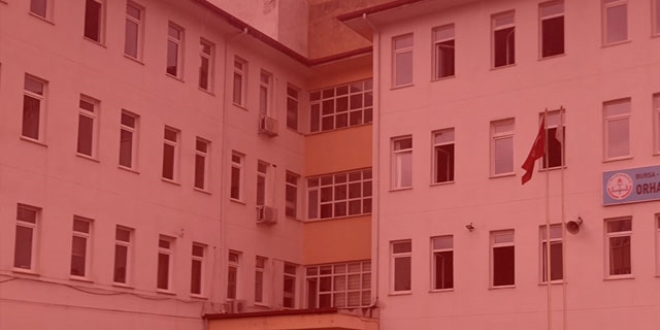 MEB: Okul binalarına kimse alınamayacak