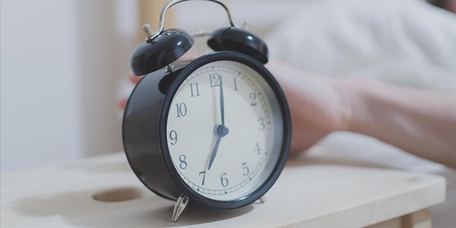 Alarm kurarak uyananlara ertelemeden kalkın tavsiyesi