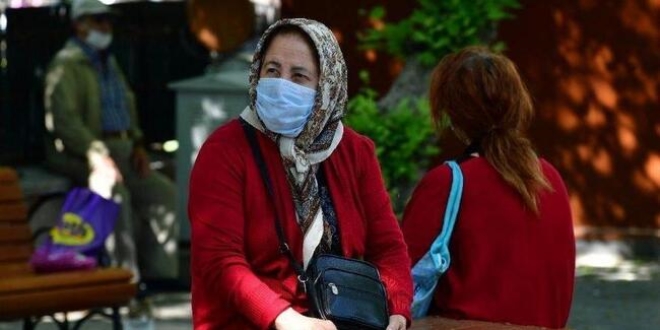 65 yaş ve üstüne belli saatlerde seyahat sinyali