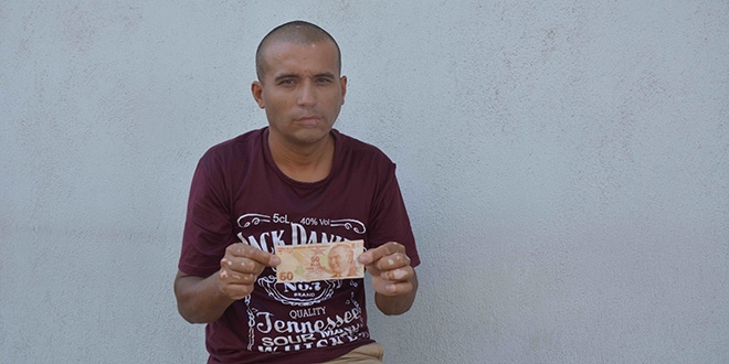 Hatalı basım 50 liraya 20 bin lira istiyor