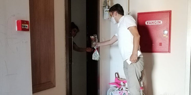 Karantina kurallarına uyan hastalara devletten teşekkür ziyareti