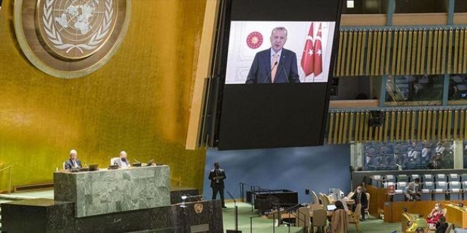 Erdoan'n eletirileri srail'i rahatsz etti! Salonu terk etti