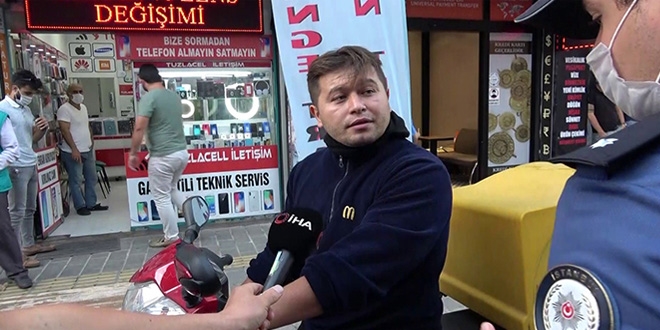 Maskesiz kuryeden polise tehdit: Bana teşkilatın numarasını gönderin!