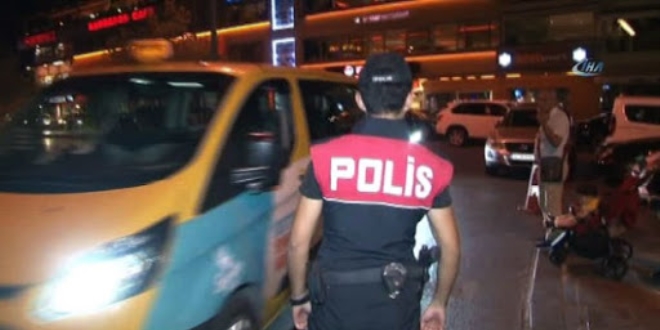 stanbul'da geni apl huzur uygulamas yapld: 432 pheli yakaland