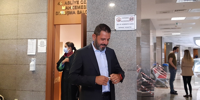 Fatih Portakal 'Tekalif-i Milliye' paylam nedeniyle hakim karsna kt