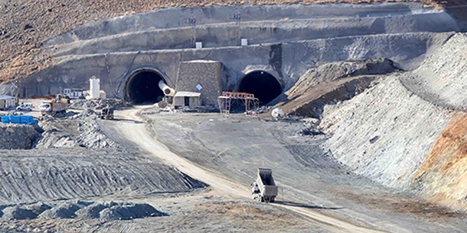 Kop tnelinde patlama: 11 ii yaral