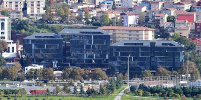 Haliç Üniversitesi'nde zimmet davası başladı