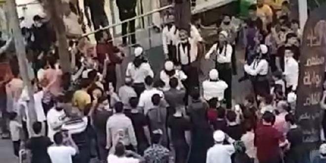 Ne maske ne mesafe! Bedava olduğunu duyan koştu